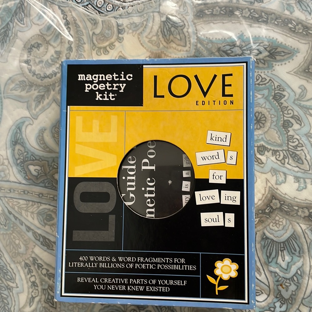 ❤️Magnetic Poetry LOVE Edition❤️